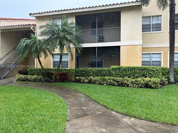 1247 SW 46th Ave APT 1311