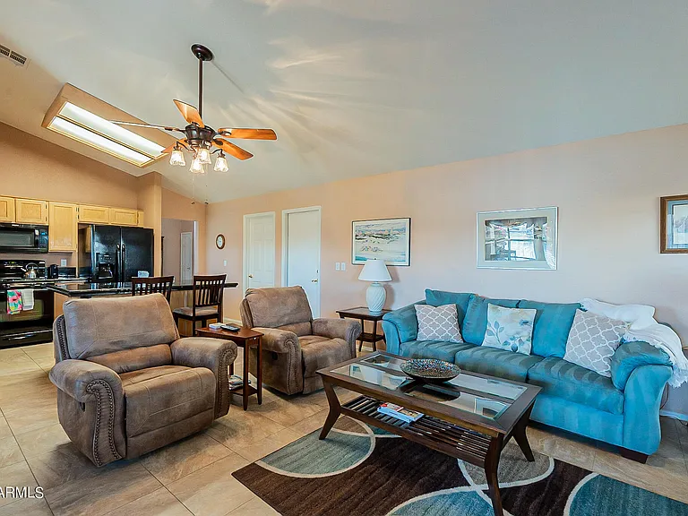 9023 W Lisbon Ln — Photo 47