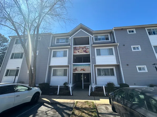 501 Ocean Trace Arch APT 203, Virginia Beach, VA 23451