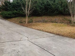 5237 Monarch Dr, Gainesville, GA 30506