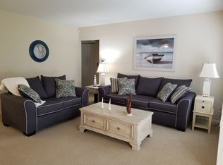 2644 Pine Ridge Way N APT B1, Palm Harbor, FL 34684