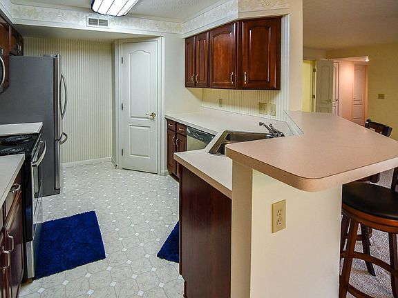4th image of 1468 Taramore Dr APT 201