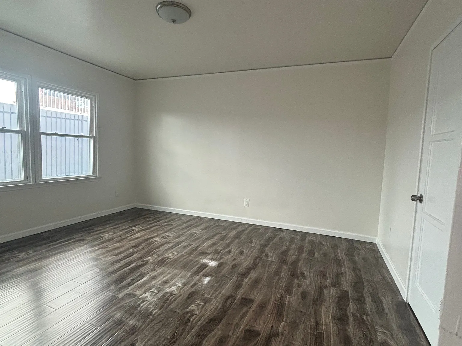 1 bed, 1.0 bath, $1,895 — Photo 4
