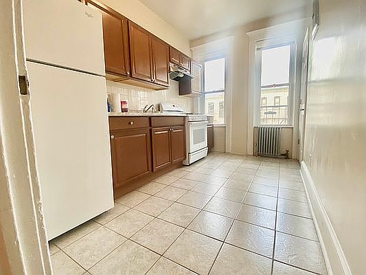 1st image of 30-24 42nd St #3R