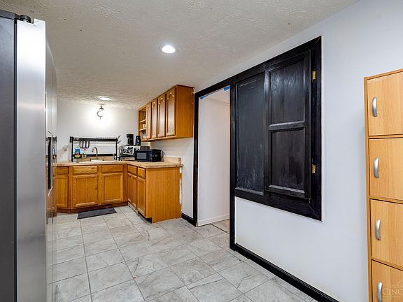 5th image of 4871 Layhigh Rd