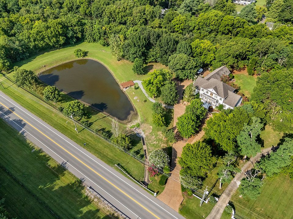 1st image of 1115 Wilson Pike