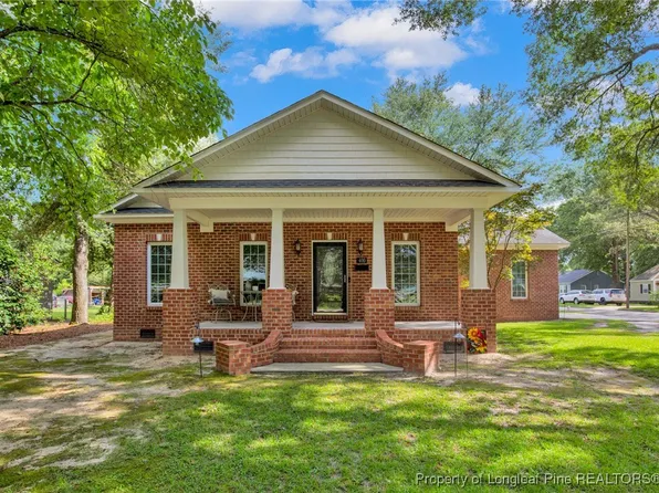 400 McMillan Ave, Red Springs, NC 28377