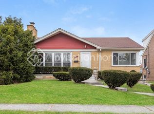 10017 S Spaulding Ave, Evergreen Park, IL 60805