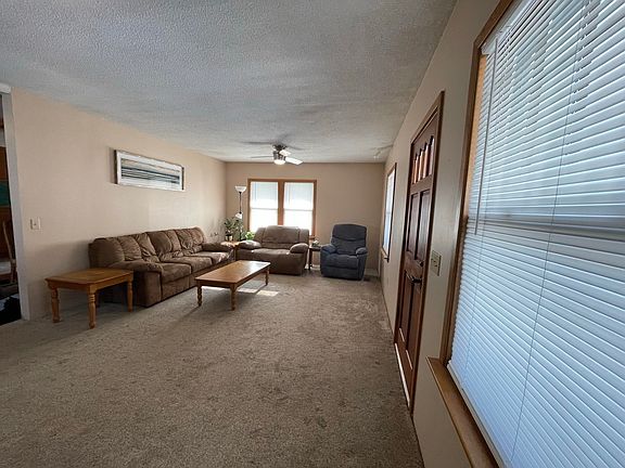 4th image of 420 N High St