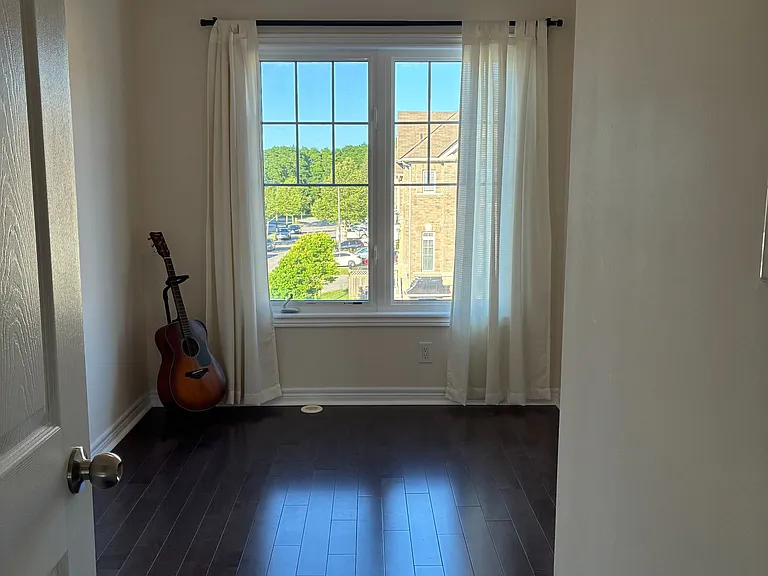 300 Delray Dr — Photo 10