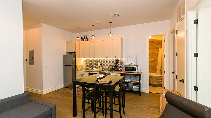 Rented by Nooklyn NYC LLC | media 33