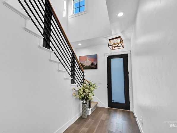 4300 W Lovegood Ln, Meridian, ID 83646