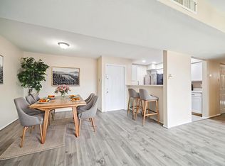 2822 S Bartell Dr APT 31, Houston, TX 77054