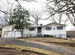 172 Vin Villa, Forsyth, MO 65653