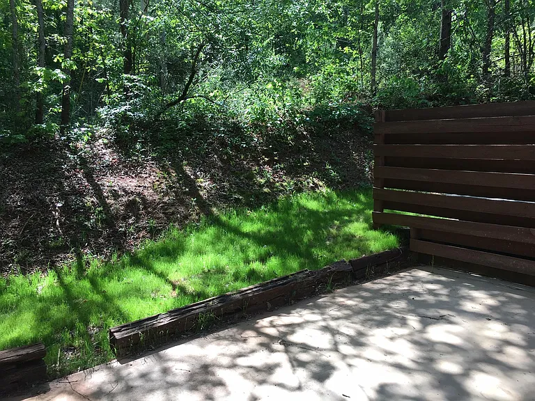 9 Woodland Hills Dr #3 — Photo 11