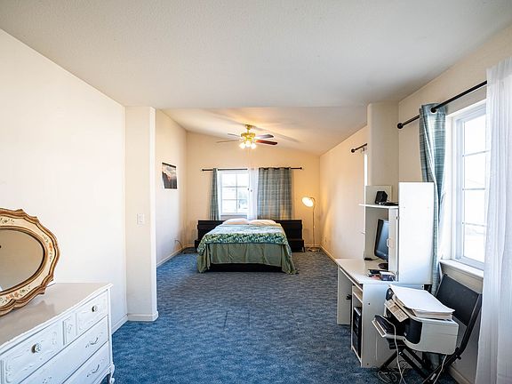5th image of 2518 Jamaica Way