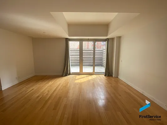 Rented by FirstService Realty (legacy) | media 1