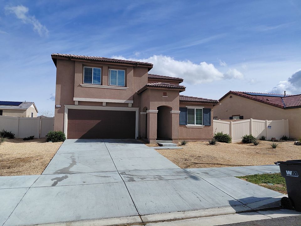 1st image of 44140 Moccasin Pl