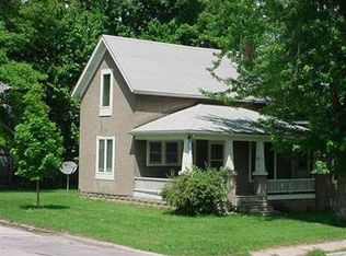 902 N 5th St, Goshen, IN 46528