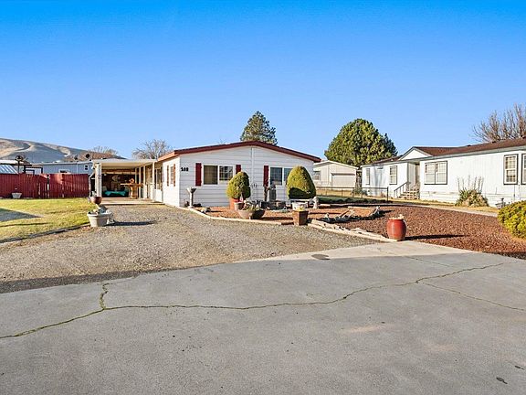 5th image of 208 Crestwood Dr