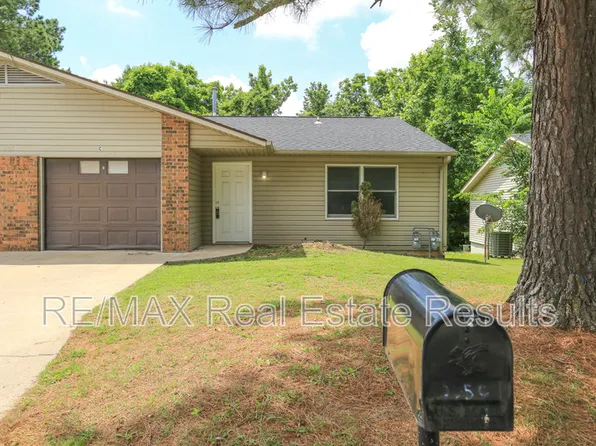 205 White Oak Dr NE #C, Gravette, AR 72736
