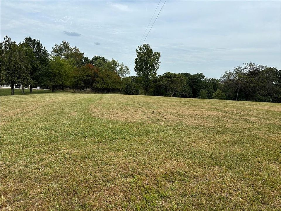 1st image of 2057 Blue Gill Dr