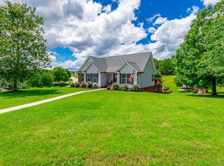 177 Oak Meadow Dr, Rock Spring, GA 30739