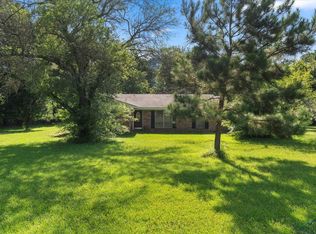 388 Fern Lake Rd, Marshall, TX 75672