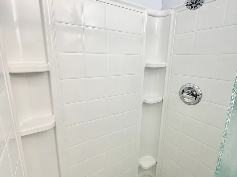 6019 Clark St #13 — Photo 12