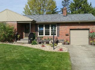 64 Parish Ave, Hubbard, OH 44425