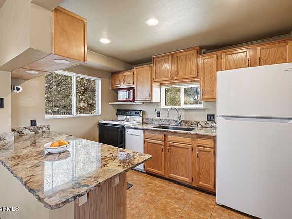 4th image of 5007 E DIAMOND Drive
