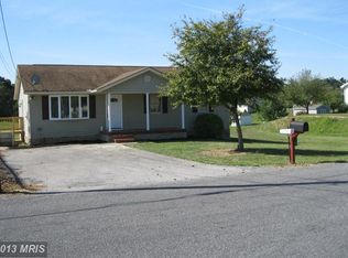 6272 Hager Rd, Greencastle, PA 17225