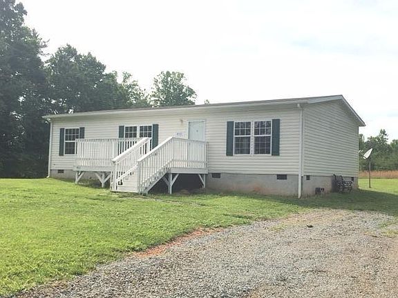 3rd image of 453 Lilac Ln