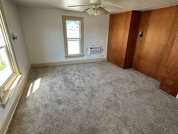 5th image of 411 E Pearl St APT 2A
