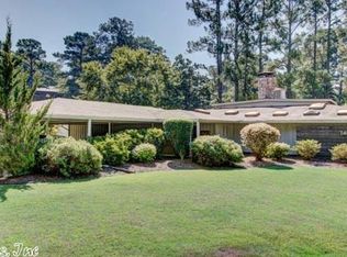 140 Shore Acres Dr, Hot Springs, AR 71913