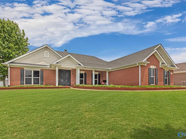 201 Raleigh Way, Huntsville, AL 35811
