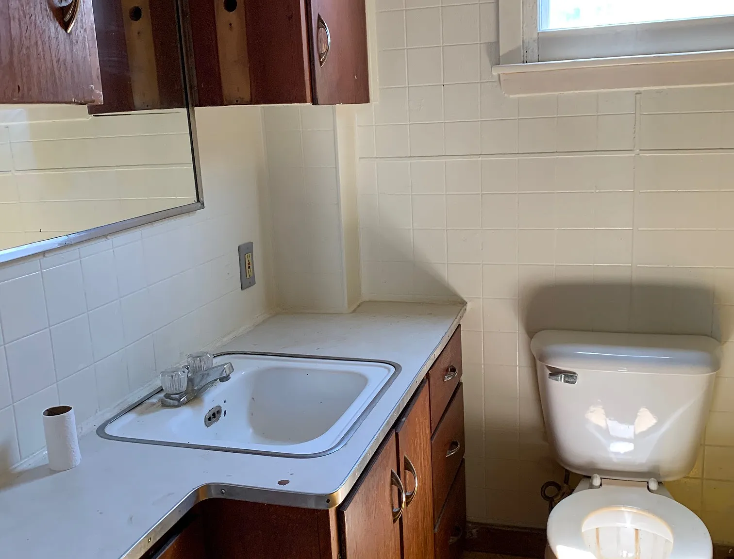 827 West 3rd Street - 4 — Photo 3