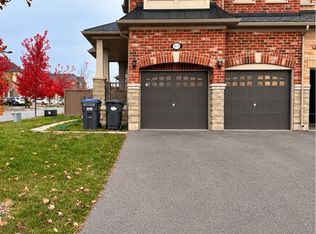 85 Finegan Cir, Brampton, ON L7A 4Z8
