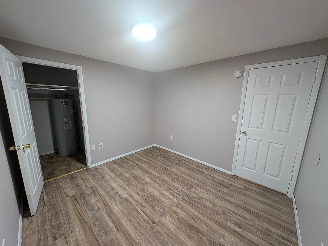 2 bed, $1,095 — Photo 3