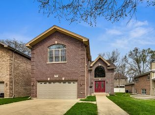 7905 Linder Ave, Morton Grove, IL 60053