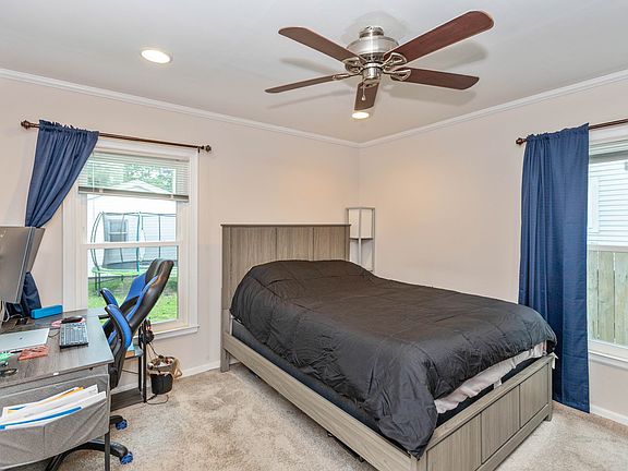 5th image of 1623 Lawton Ave