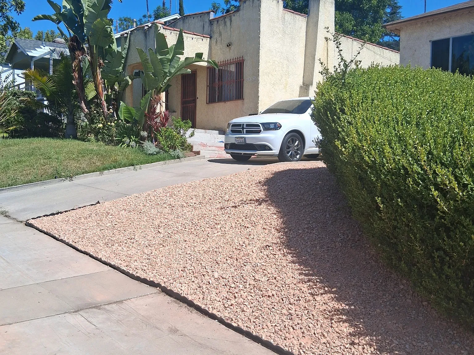 3 bed, $3,900 — Photo 2