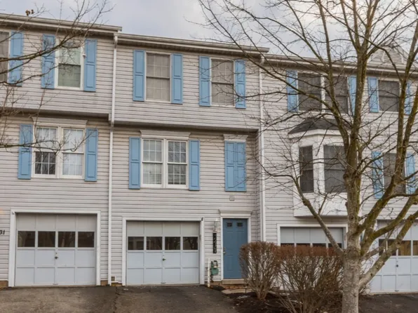 1233 Meadowbrook Dr #A1231, Canonsburg, PA 15317