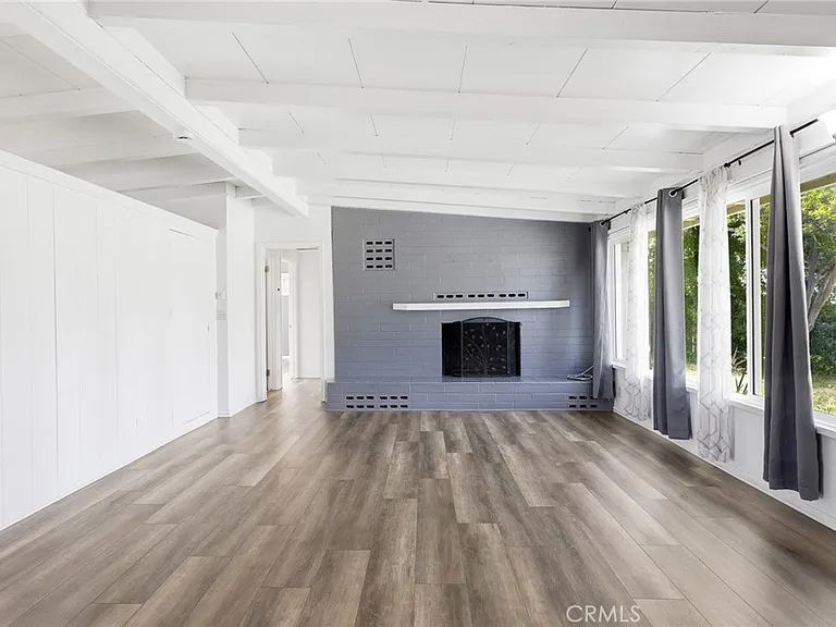 40861 Whittier Ave — Photo 9