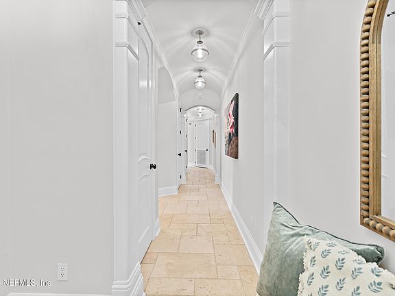 5th image of 1616 RIVER Road #102