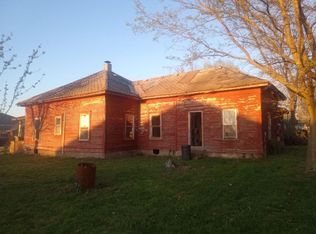 151 E Main St, Goodman, MO 64843