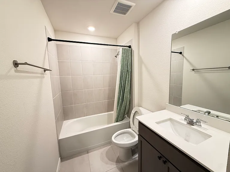 812 Honey Maple St — Photo 4