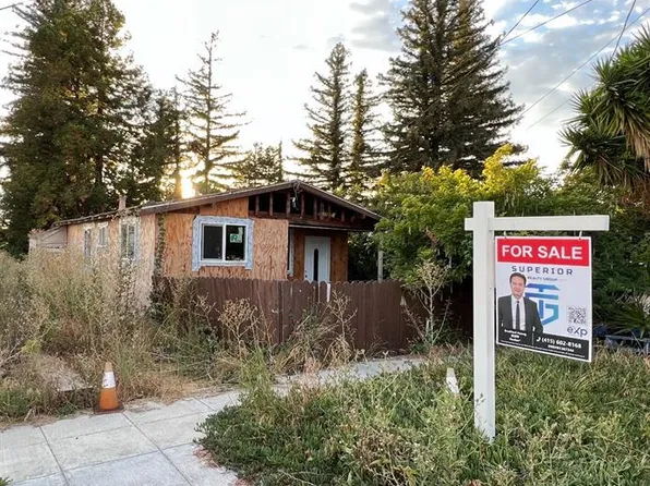 240 Garretson Ave, Rodeo, CA 94572