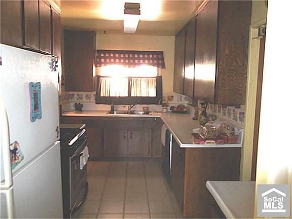 3rd image of 8091 San Huerta Cir