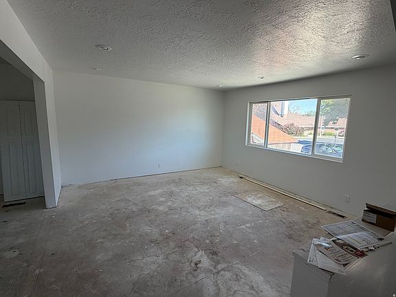 2nd image of 4621 W Harman Dr